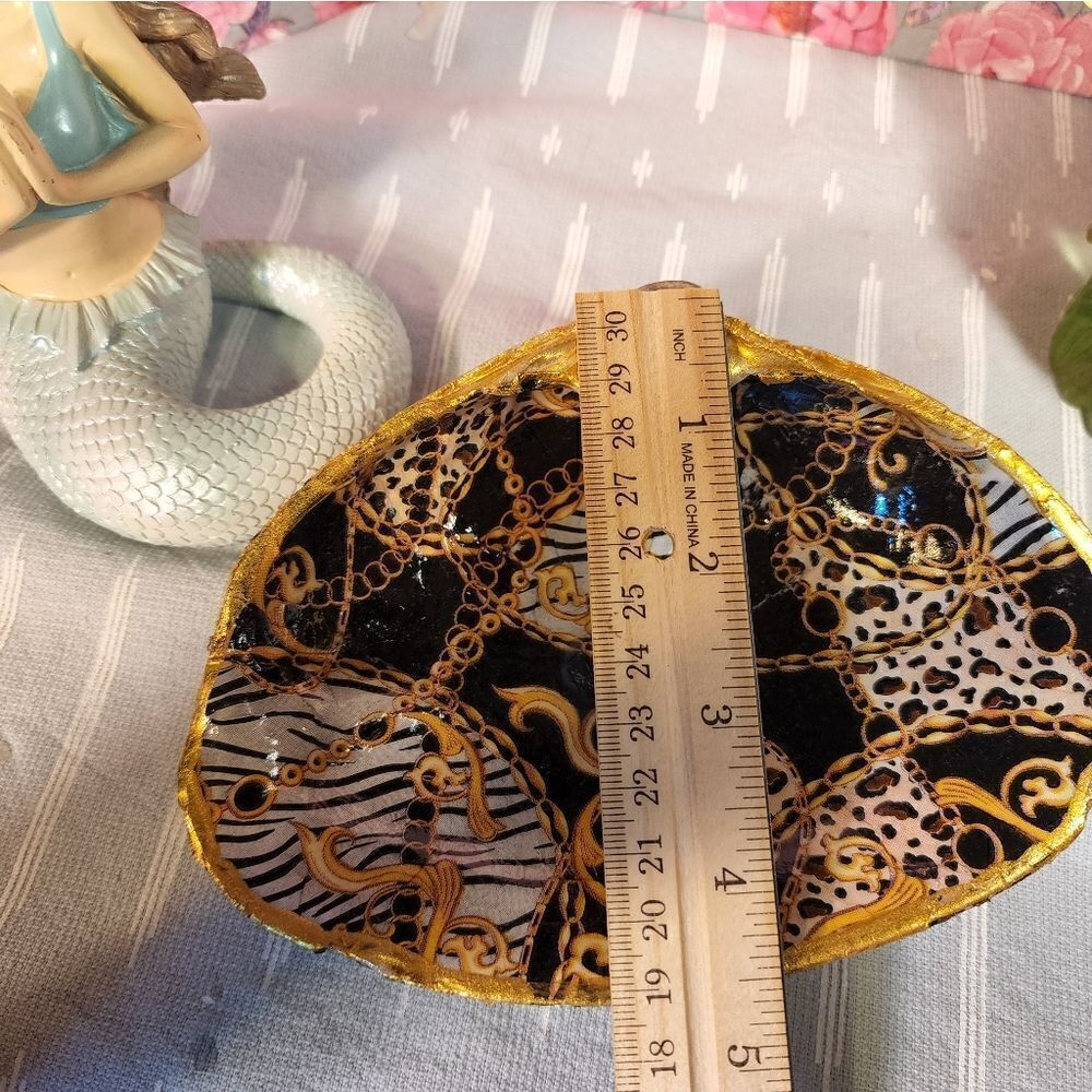 Decoupage clam shell - Picture 5 of 7
